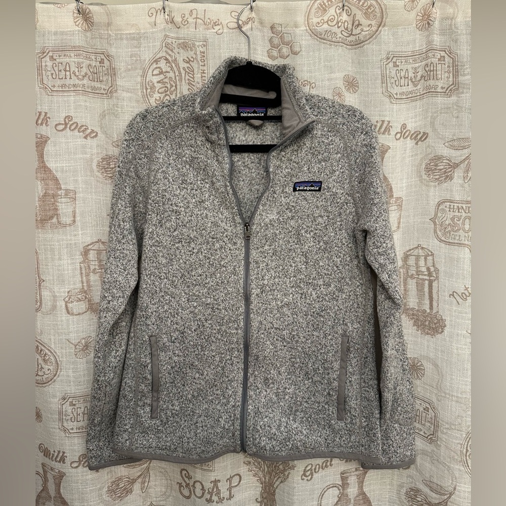 Patagonia top